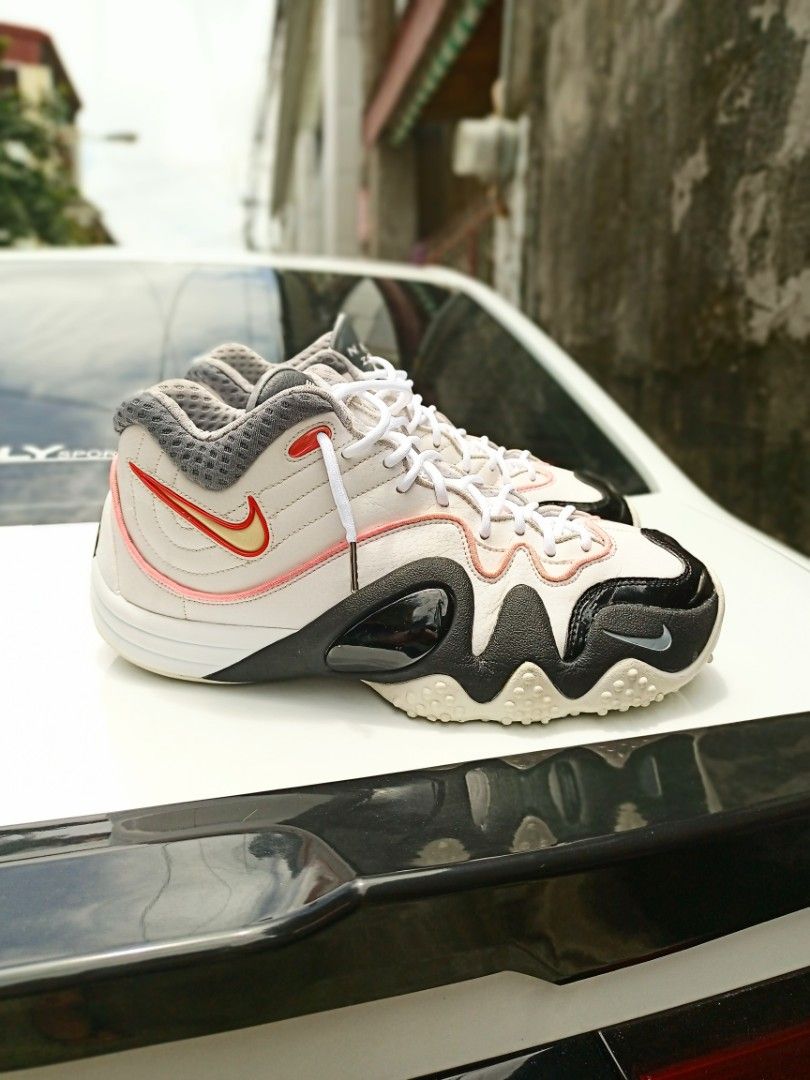 Nike uptempo v top premium