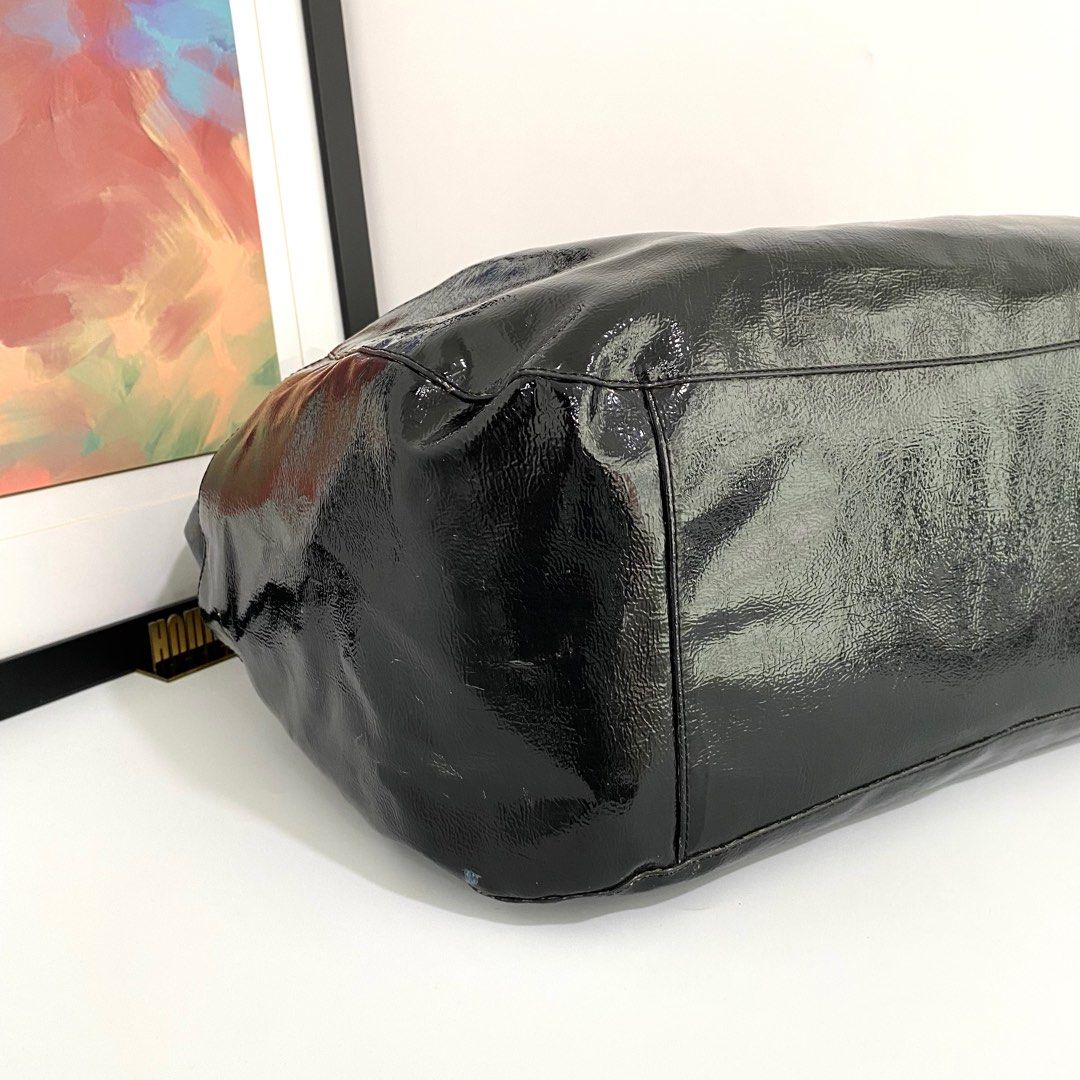 Dkny patent store leather bag