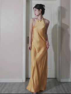全新轉賣 Zara 高級絲質削肩拖地金黃色顯白綁帶晚宴洋裝 連身裙 派對 生日 尾牙 春酒