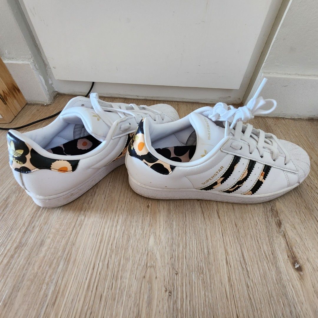 Adidas originals women's clearance superstar w fashion sneaker