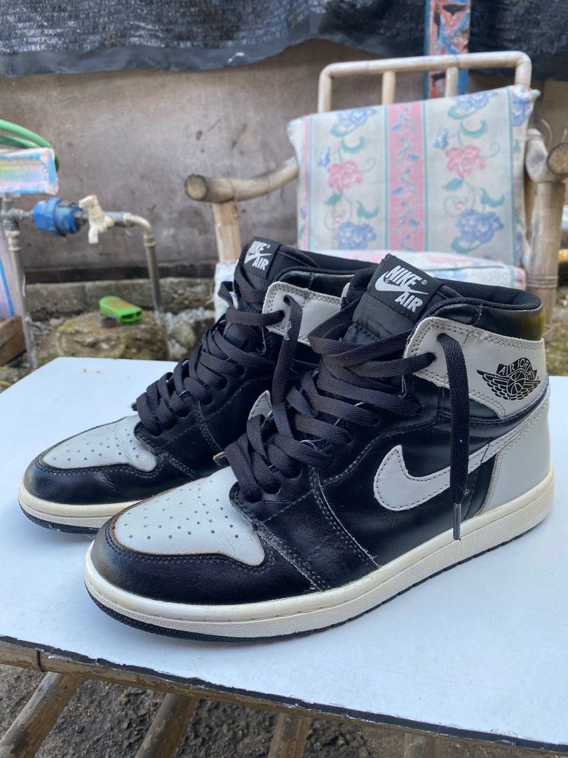 aj1 mid shadow white