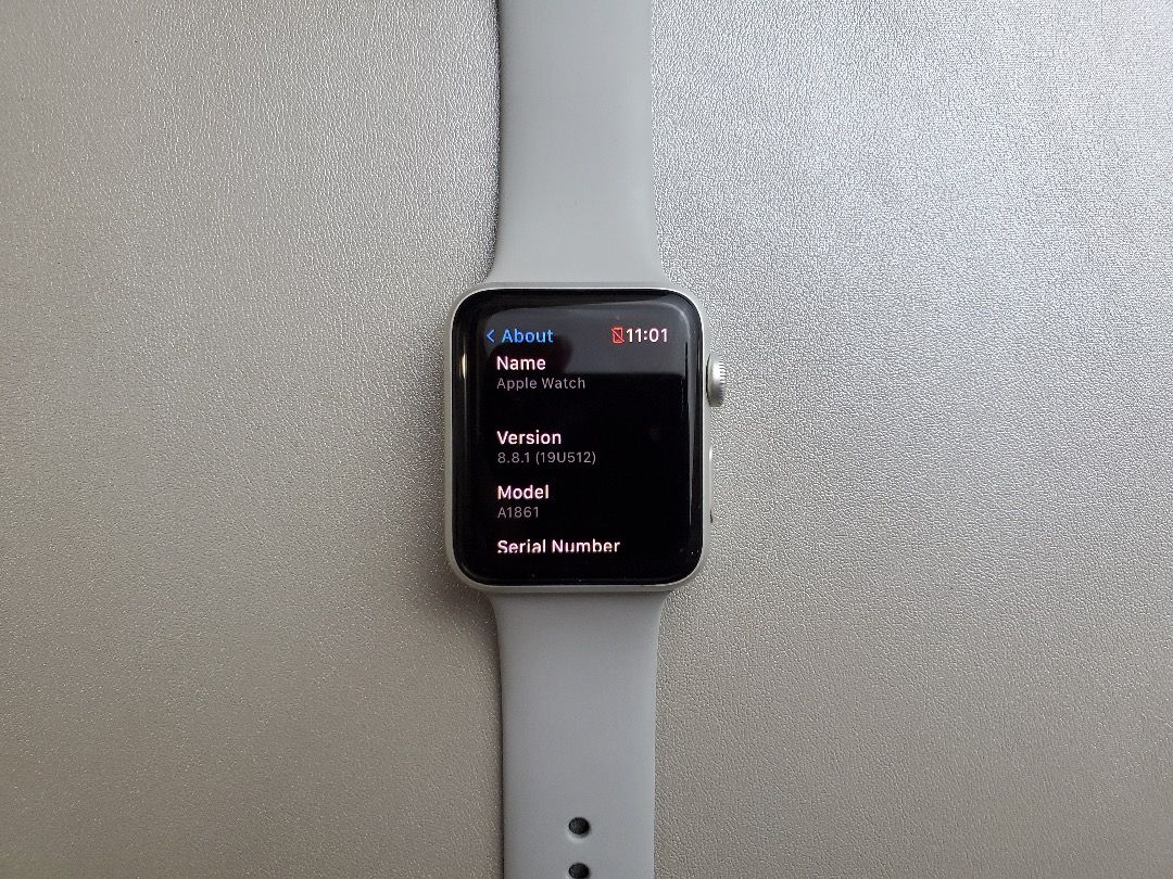 Apple watch hotsell model a1861