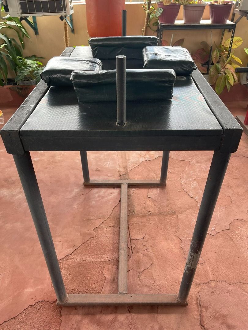 Arm Wrestling Table (Heavy Duty) Used, Sports Equipment, Other Sports