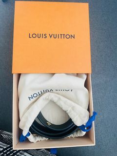 Louis Vuitton Monogram Towel, Louis Vuitton Monogram Sold o…