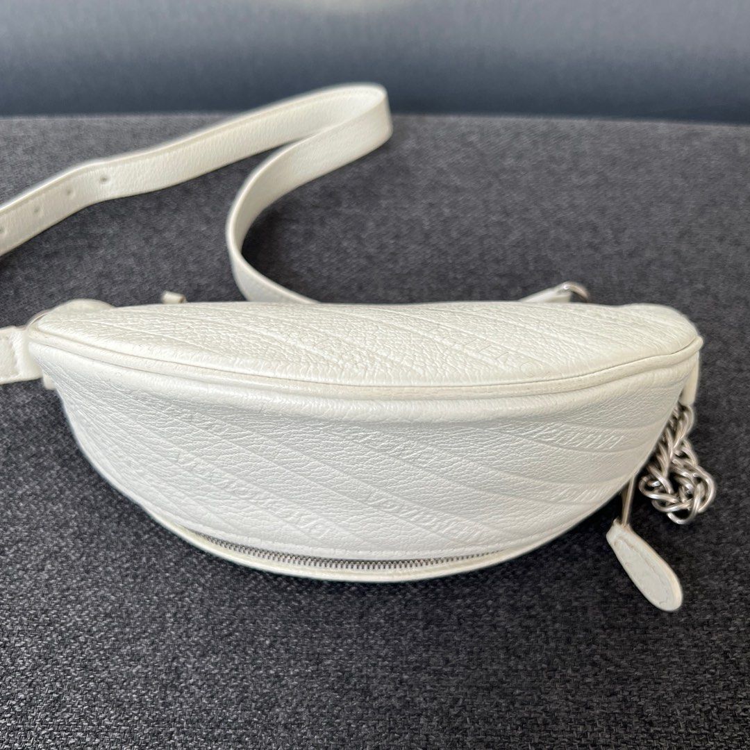 White balenciaga hotsell fanny pack