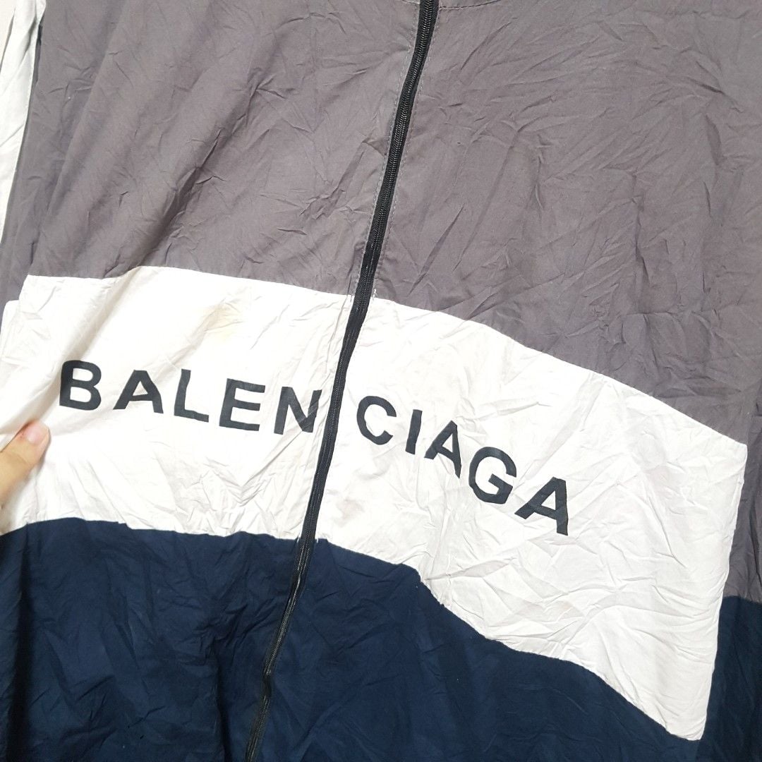 balenciaga windbreaker womens silver