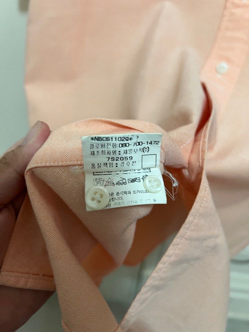 Bean Pole Polo Shirt (Category: Tshirts & Polo Shirts ) located in Quezon City. Submitted by max.declutter (Listing ID 1247744371, Image 3). Description: Bean Pole Polo Shirt Color: Salmon Pink Size: M-L -bought is from ukay but never used bec it’s formal fitting 😅 .