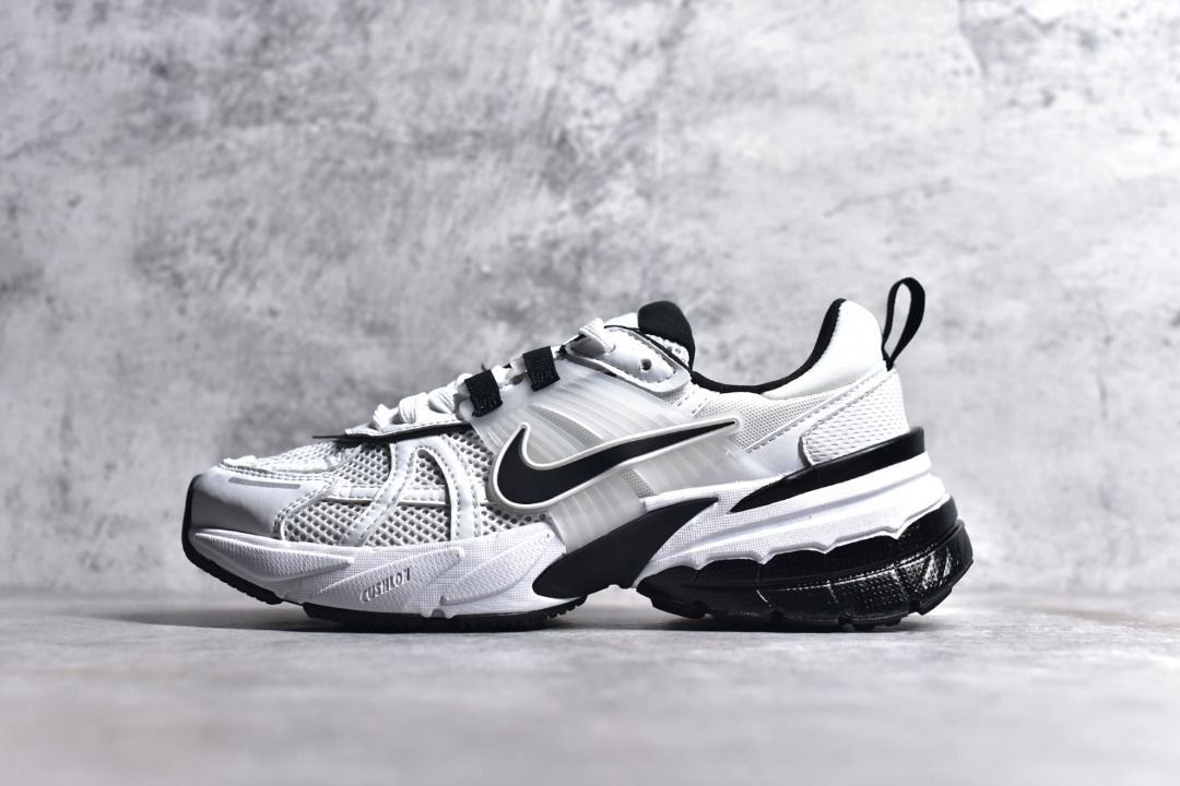 Nike view deals iii black