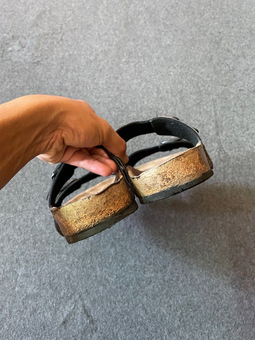 Birkenstock cracked 2025 cork