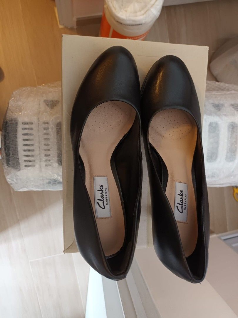 Clarks crisp kendra black new arrivals