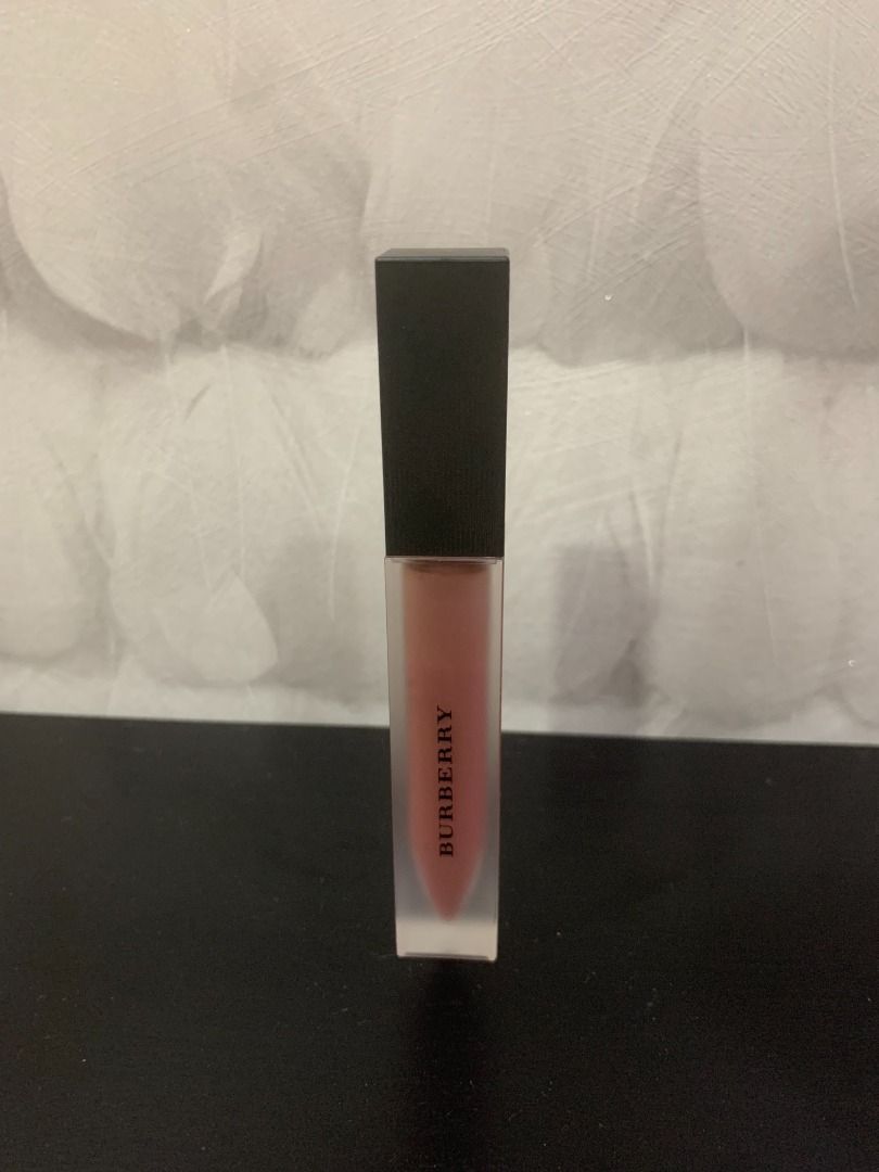 Burberry fawn top