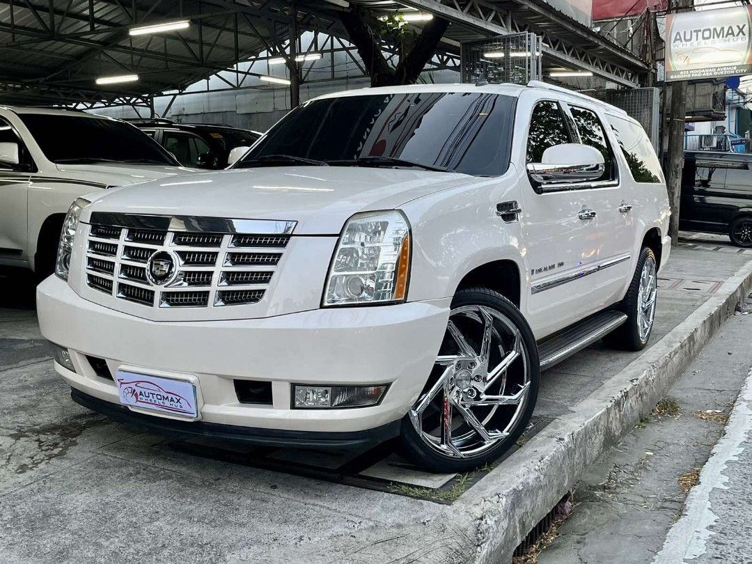 Cadillac Escalade ESV Auto (Category: Used Cars) located in Quezon City. Submitted by automax1120 (Listing ID 1247866973, Image 1). Description: 2007 Cadillac Escalade Automatic Transmission Full option Top of the line Captain Leather seats/ power Long wheel base 24”mags TV/DVD Large compartment space 1st owned All original Very fresh 100% Guaranteed not flooded NOT collided Open for cash, trade in or financing - Guaranteed fast approval 09 17-8 