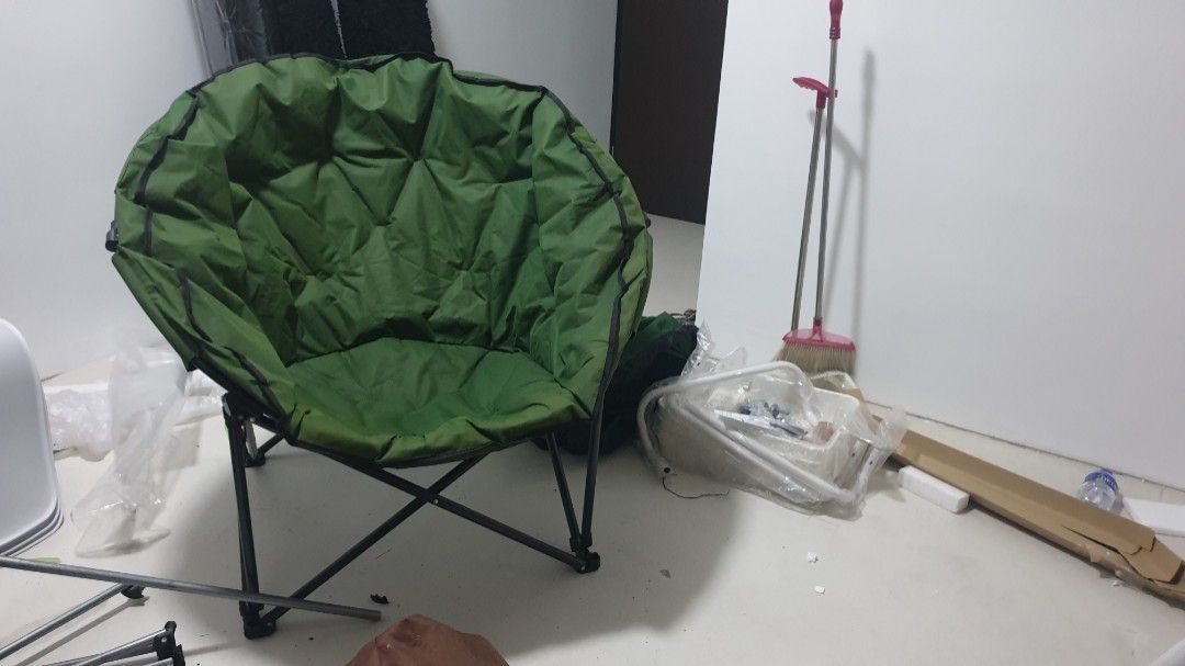 Xxl hotsell moon chair
