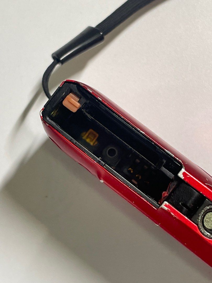 Canon Ixus 100 IS digital camera (digicam) Red (Category: Cameras) located in Quezon City. Submitted by 063005 (Listing ID 1247783872, Image 3). Description: Unit only Does not turn on anymore because battery door fell off Selling for parts.