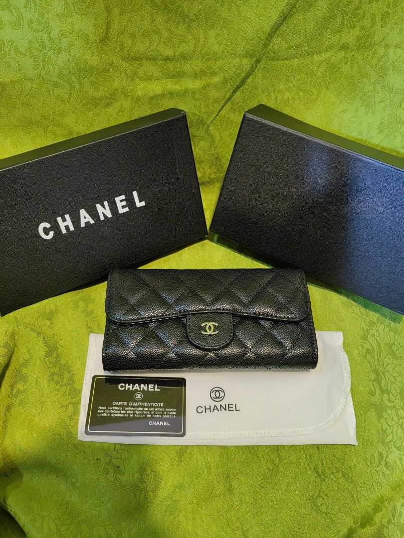 Chanel Long Wallet Caviar Vp (Category: Luxury Bags & Wallets) located in Cebu City. Submitted by elcoleccion21 (Listing ID 1247886812, Image 2). Description: Japan Source Caviar leather.