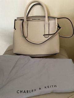 （分類：）位於 。 由 ycy1063 提交（商品編號 1247738815，圖片 1）。簡介： 。
