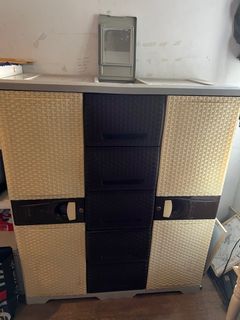 Plastic cabinet for children