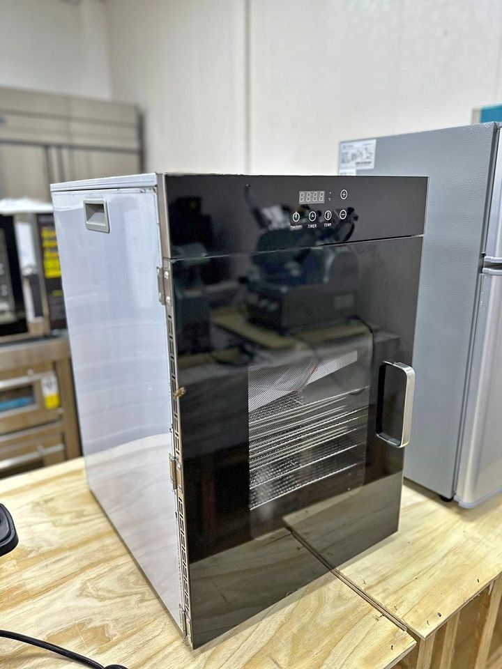 Commercial Food Dehydrator EP-19 (Category: Ovens & Toasters) located in Taguig. Submitted by mgracelim38484 (Listing ID 1247722268, Image 2). Description: Food dehydrator machine Dehydrator fruit dyer food dehydrator, meat dehydrator. 16 Layers *Material: Stainless Steel *Size:460*520*670(mm) *Weight:20.5kg * 3 months warranty For sure buyers. You can also visit to our warehouse to check the units. Open for pick up and delivery. Shipping fee is 