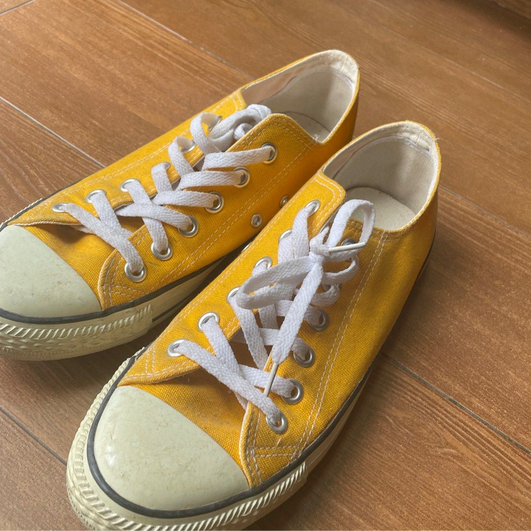 Converse Low Cut Chuck Taylor One Star Shoes Yellow Size 7