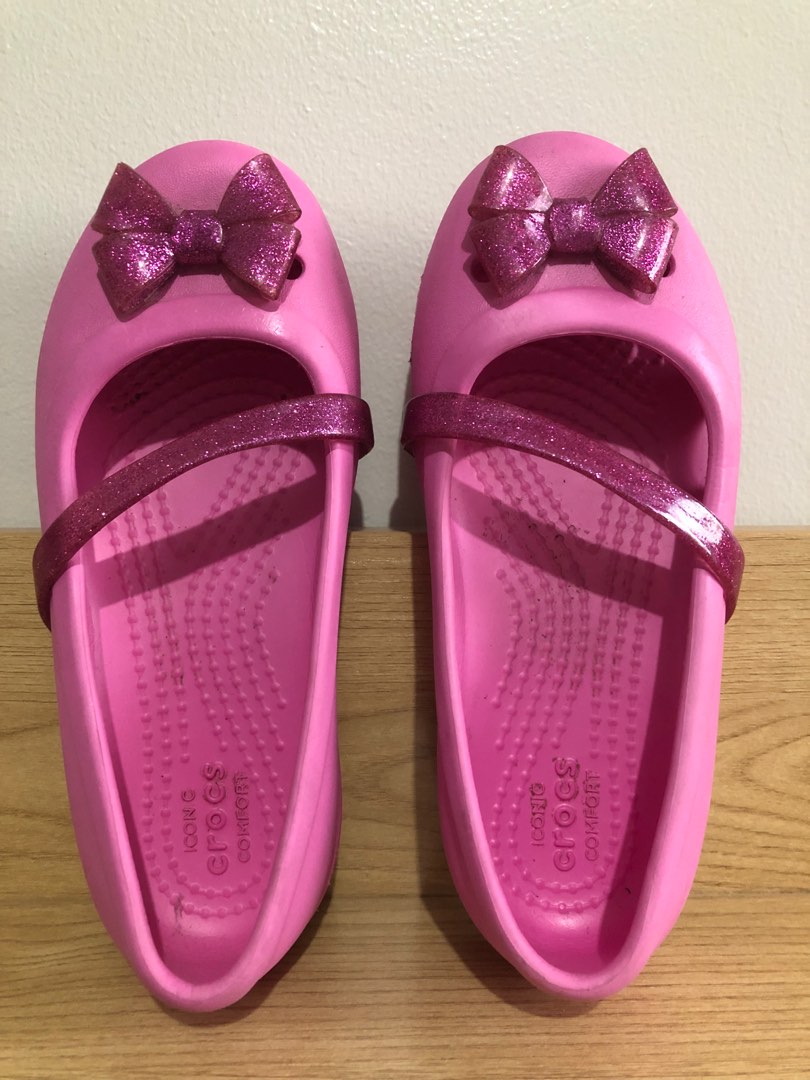 Crocs Pink Shoes on Carousell