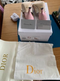 （分類：）位於 。 由 muneca_brava 提交（商品編號 1247726907，圖片 1）。簡介： 。