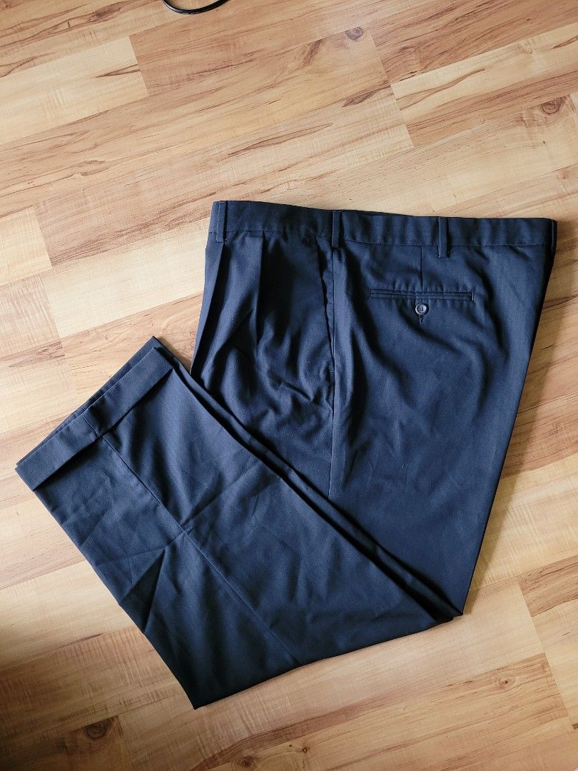 Dockers pleated relaxed fit pants best sale