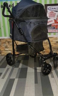Dog stroller