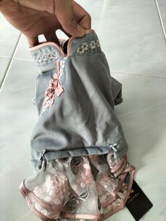 (Category: ) located in . Submitted by lovely09876 (Listing ID 1247726551, Image 1). Description: .