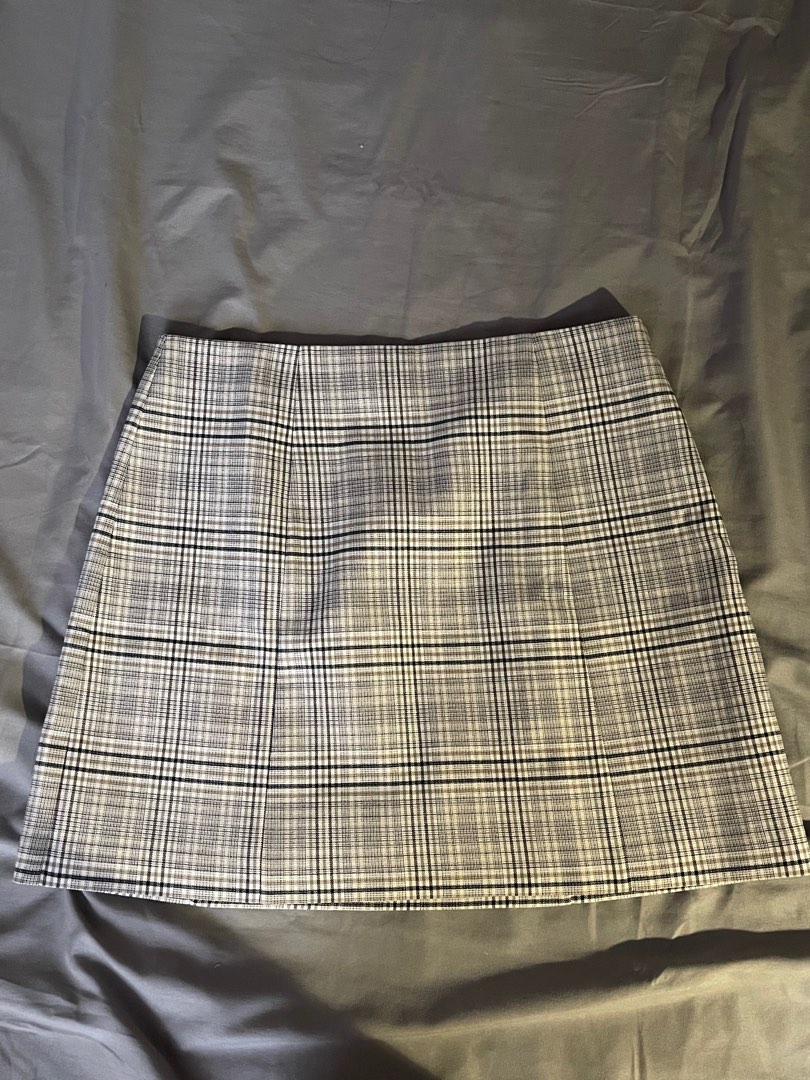 EVERNEW NY- Mini Skirt on Carousell