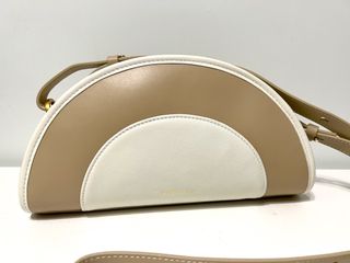 （分類：）位於 。 由 chingaland 提交（商品編號 1247852446，圖片 1）。簡介： 。