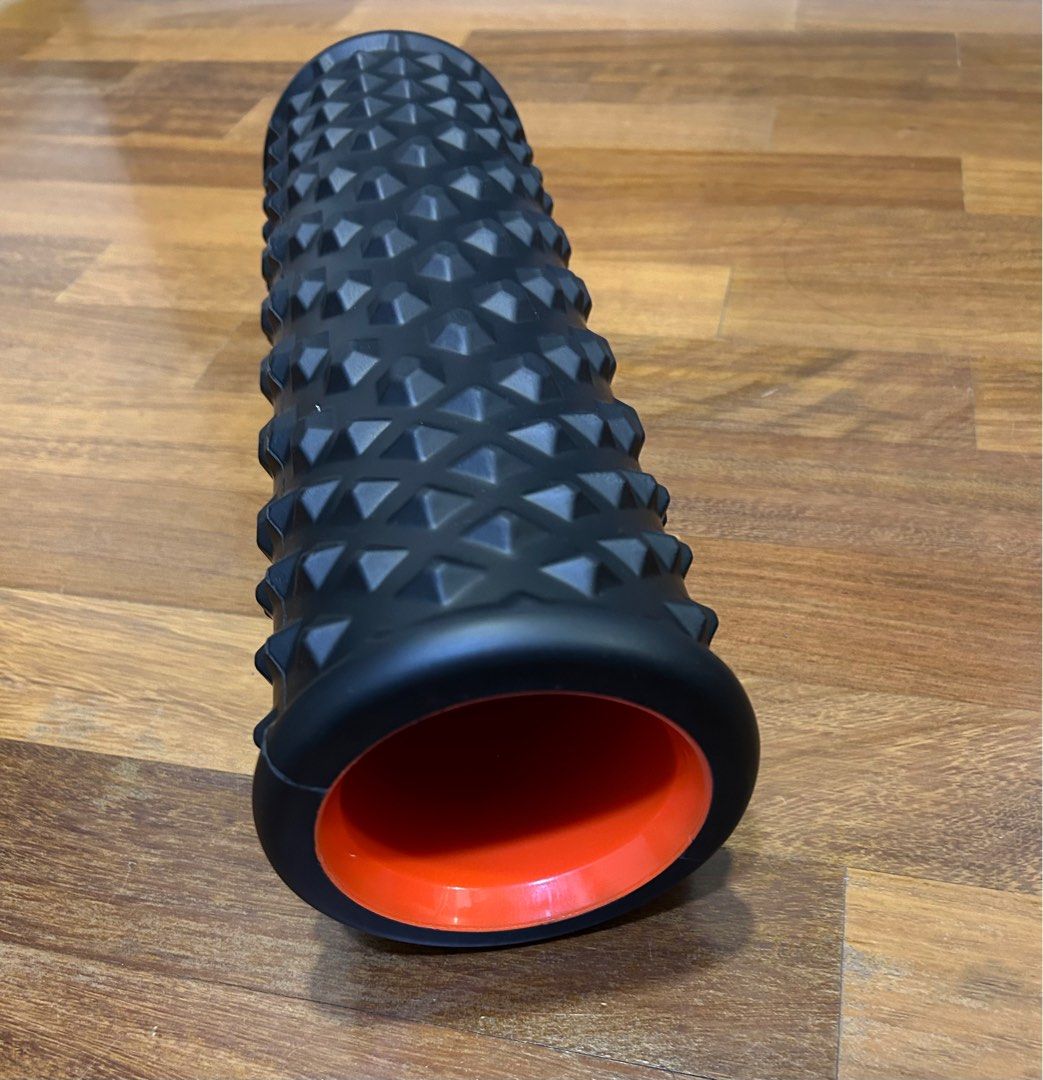 Foam Roller, Sports Equipment, Exercise & Fitness, Toning & Stretching