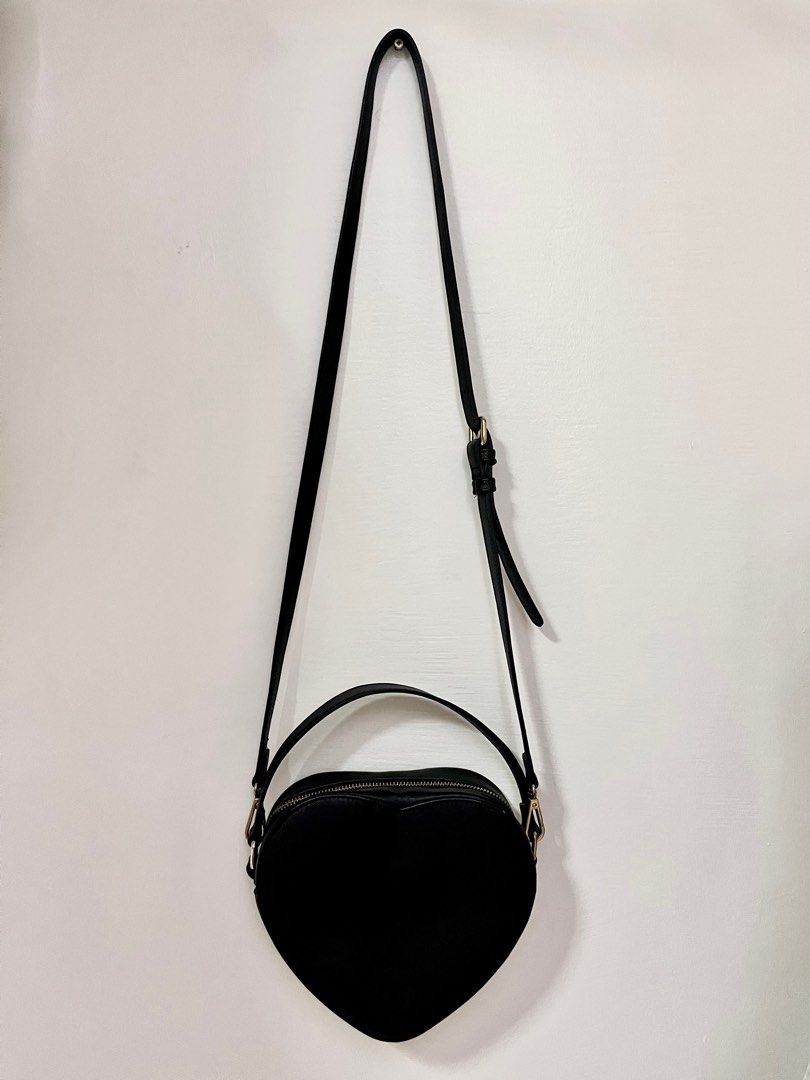 Forever 21 heart clearance bag