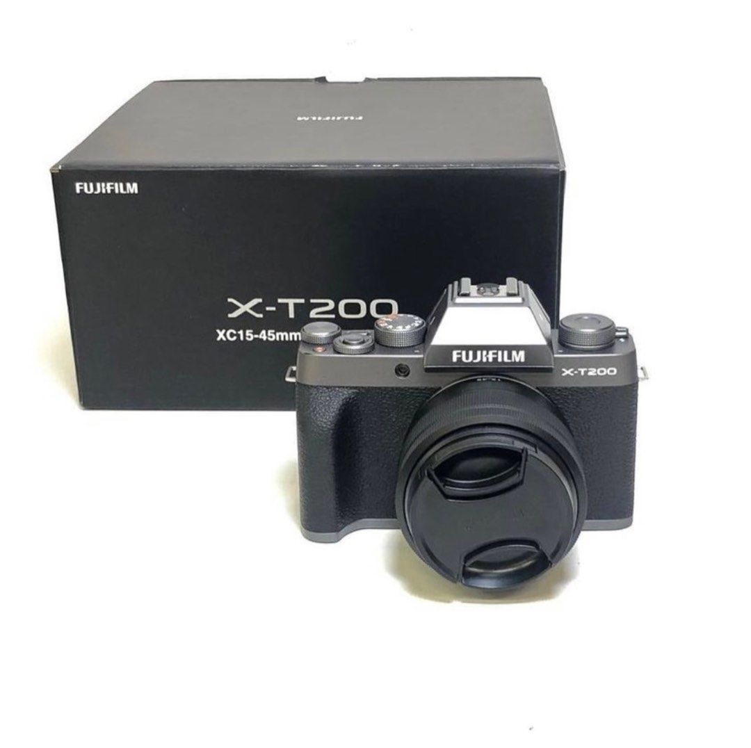 FUJIFILM XT200 Camera with 1545mm Lens (99 New, Dark Silver) No
