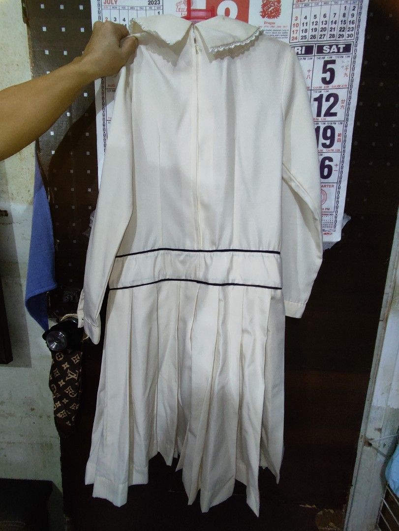 Gala Uniform St. Anthony School Singalong (Category: Dresses) located in Manila. Submitted by agentd_21 (Listing ID 1247821556, Image 2). Description: Size Medium Only used thrice, nastock lang sa cabinet gcash payment. pm for more info.
