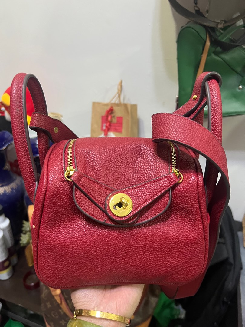 Small size sling bag on sale