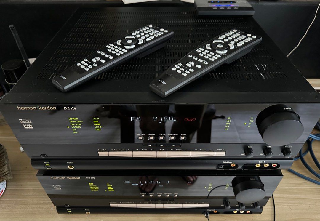 Harman Kardon AVR 120 & 110 A/V HighCurrent Receiver 5.1 Logic 7