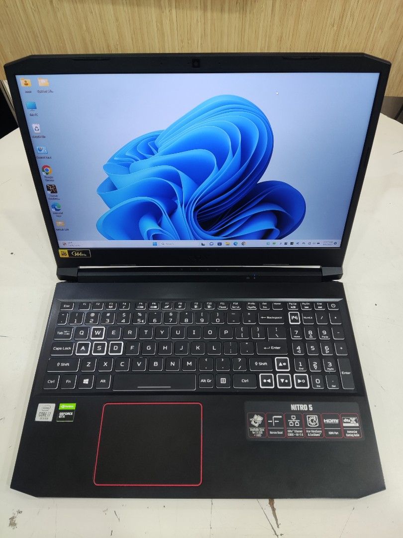 HIGH SPECS GAMING ACER NITRO 5 INTEL I7 10TH 8GB DDR4 512GB SSD