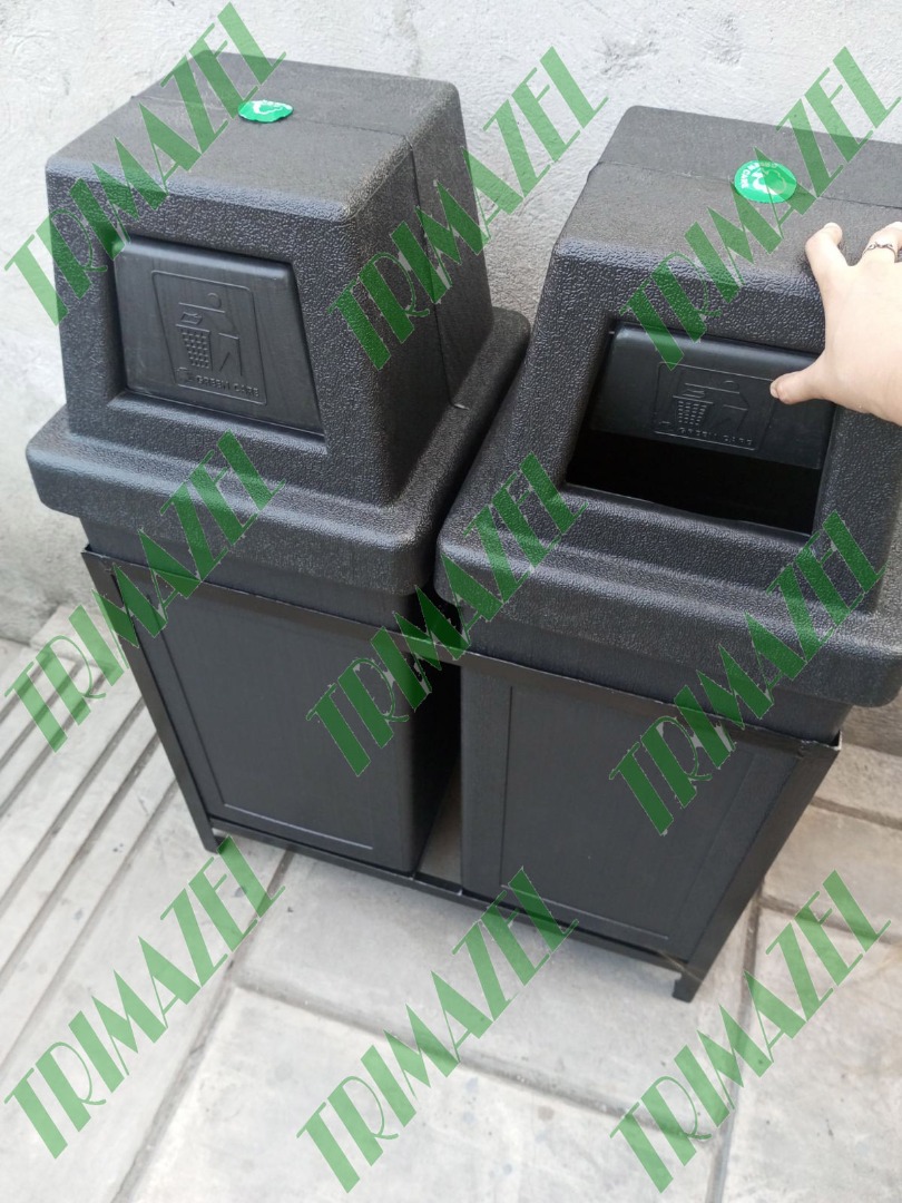 HOODED TRASH BIN on Carousell