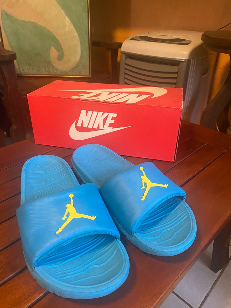 JORDAN BREAK SLIDES, Men's Fashion, Footwear, Slippers & Slides on
