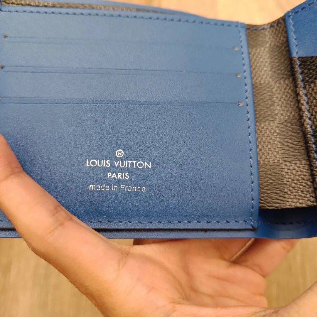 Louis Vuitton Monogram Titanium Multiple Wallet, Fesyen Pria, Tas & Dompet  , Dompet di Carousell