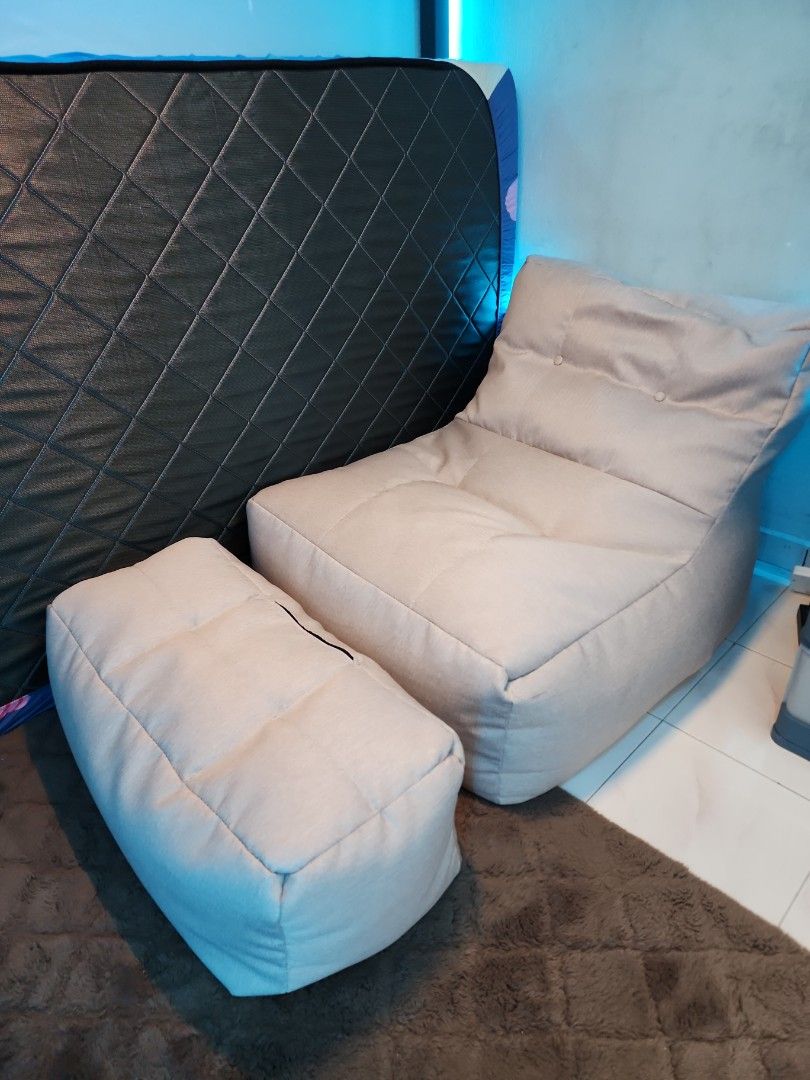 L shaped bean shop bag chair
