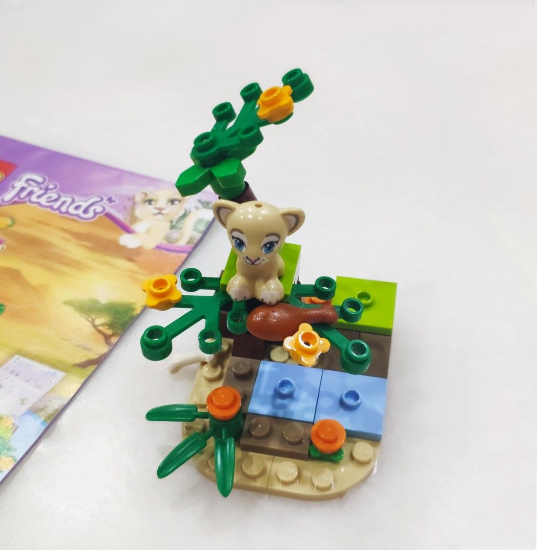 Lego hotsell friends lion
