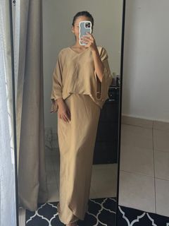 (Category: ) located in . Submitted by 5feetchicstore (Listing ID 1247857393, Image 1). Description: .
