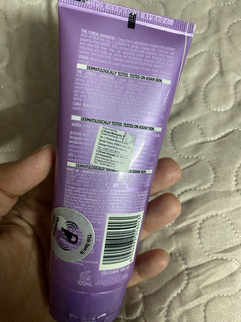 Loreal Face Wash, Beauty & Personal Care, Face, Face Care on Carousell