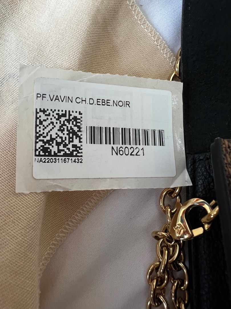 Louis Vuitton Vavin Chain Wallet (MICROCHIP) (Category: Luxury Bags & Wallets) located in Mandaluyong City. Submitted by heyimkim (Listing ID 1247756337, Image 3). Description: Bought last year from Greenbelt. In pristine condition. 💯 Complete inclusions— box, receipts, cards, ribbon, dust bag, paper bag. I want something bigger so I’m open for trade/swap to any bigger LV bag (ideally microchip embed also). Alma PM, Montaigne, Bandouliere 25, or