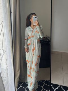 (Category: ) located in . Submitted by 5feetchicstore (Listing ID 1247855366, Image 1). Description: .