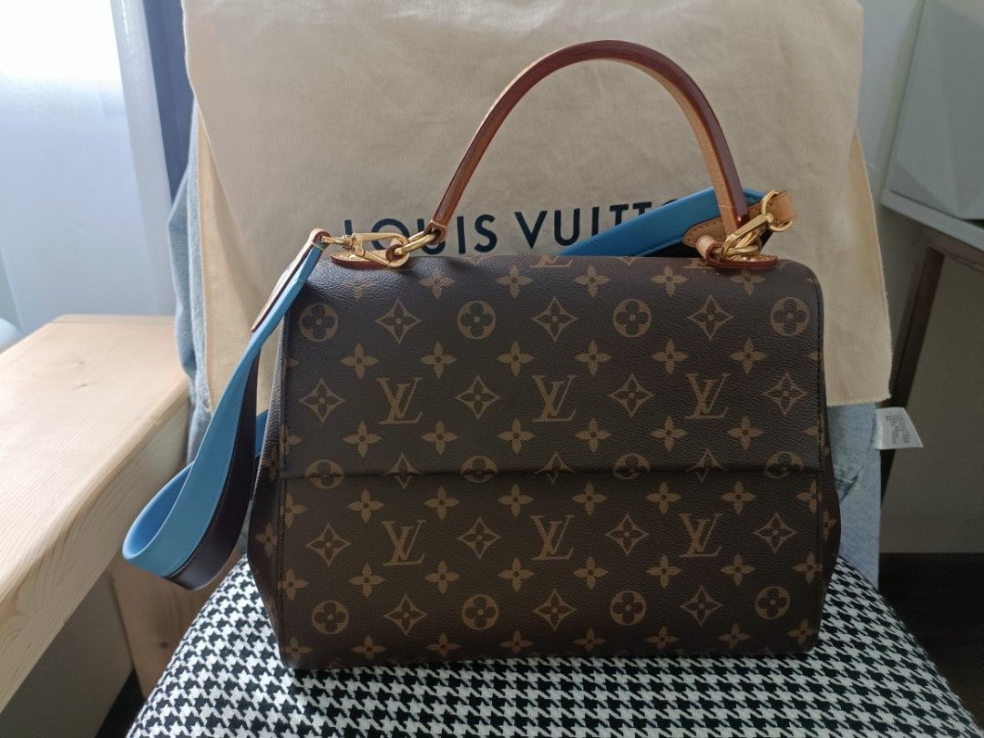 lv bag with blue strap