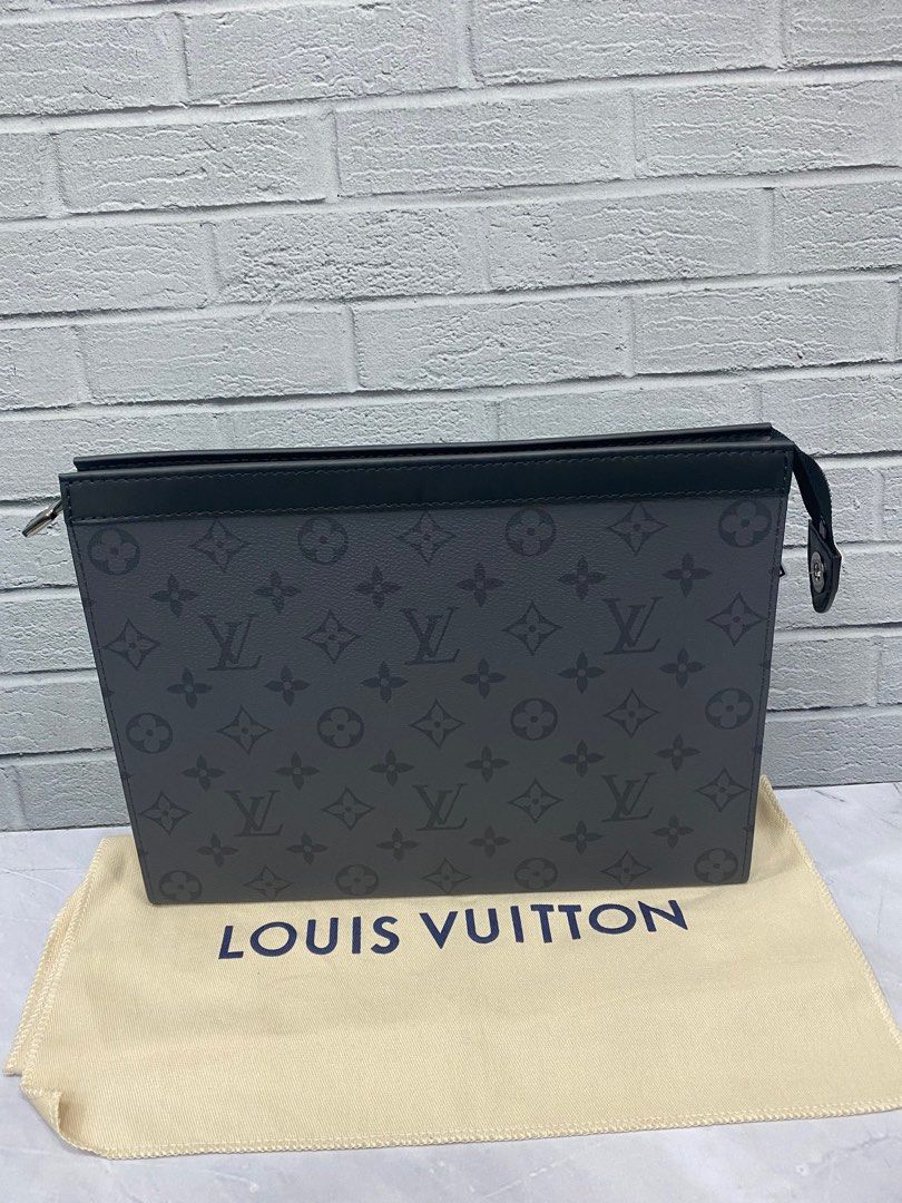 tas pouch Louis Vuitton Pochette Voyage MM Monogram Chip SHW