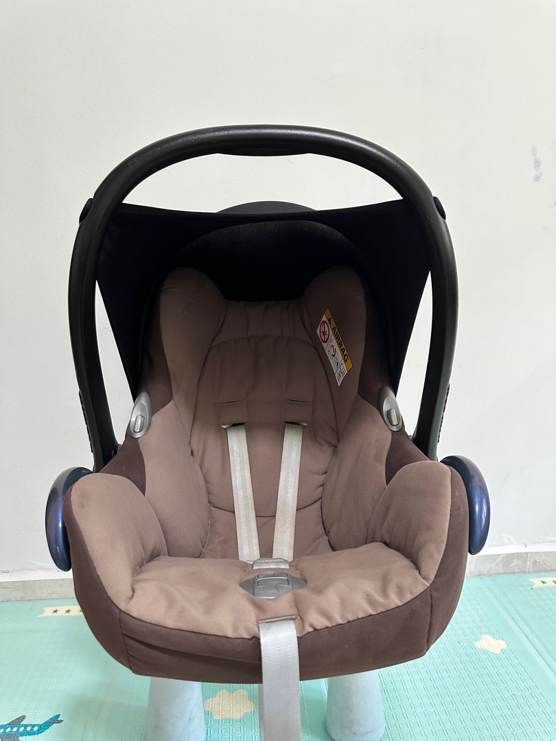 Maxi Cosi Car Seat Babies Kids Going Out Car Seats on Carousell