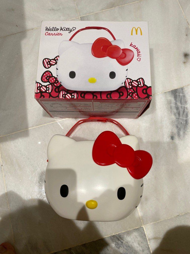 McDonald's hello kitty carrier, Hobbies & Toys, Toys & Games on Carousell